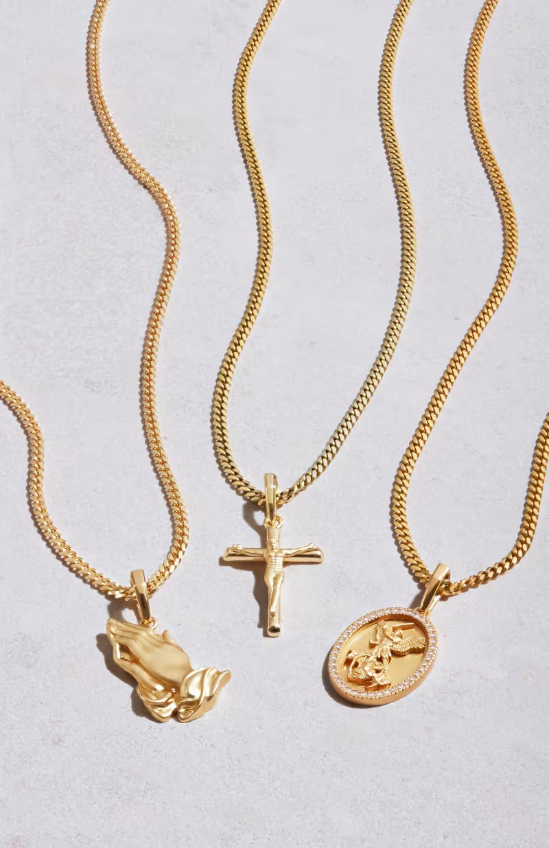 chains jewellery collection