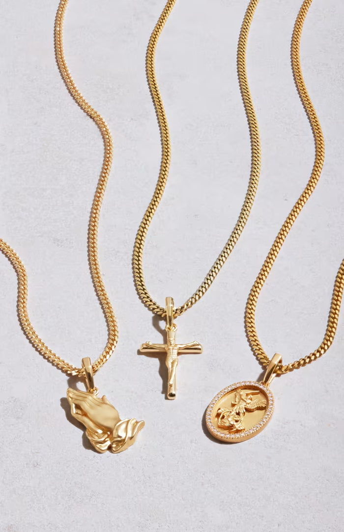 chains jewellery collection